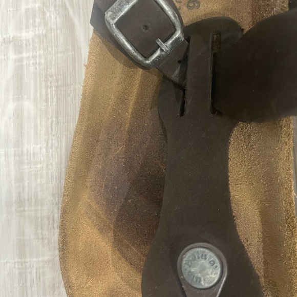 Betula by Birkenstock Brown Suede Gizeh Sandals Size 6 - Picture 10 of 16